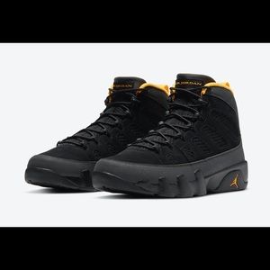 air Jordan university 9 gold